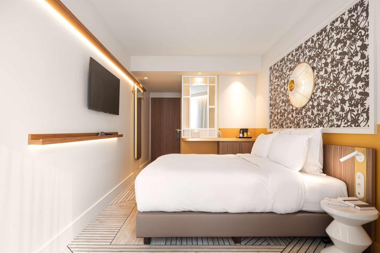Hotel Yac Paris Clichy, A Member Of Radisson Individuals Екстериор снимка