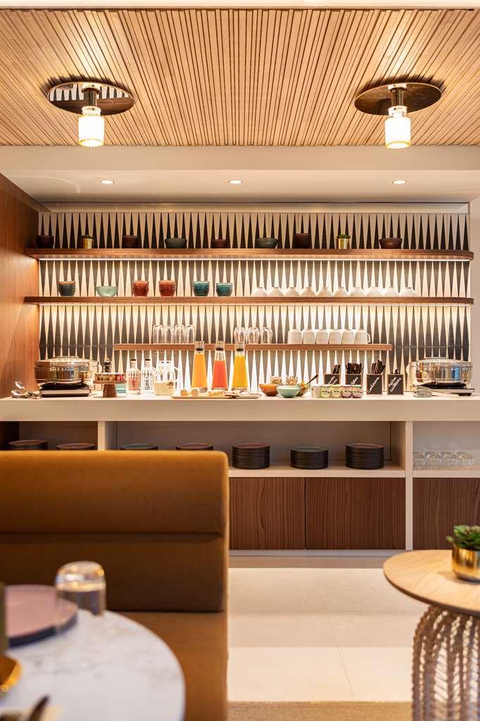 Hotel Yac Paris Clichy, A Member Of Radisson Individuals Екстериор снимка